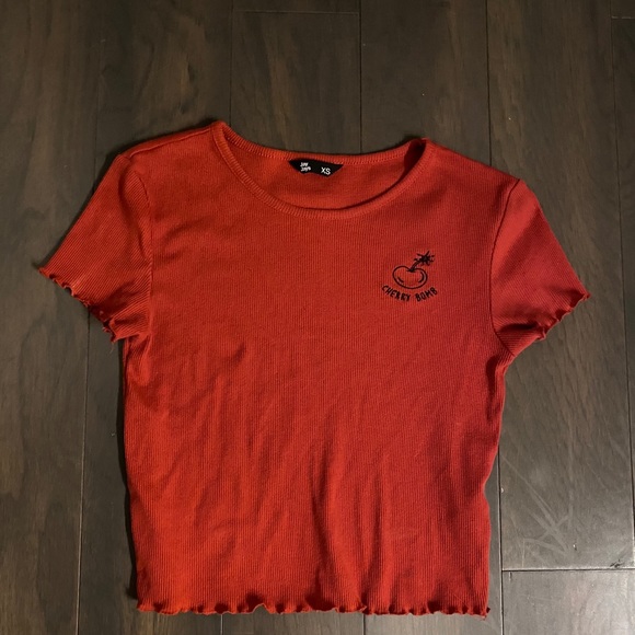 cherry bomb top - Picture 1 of 2
